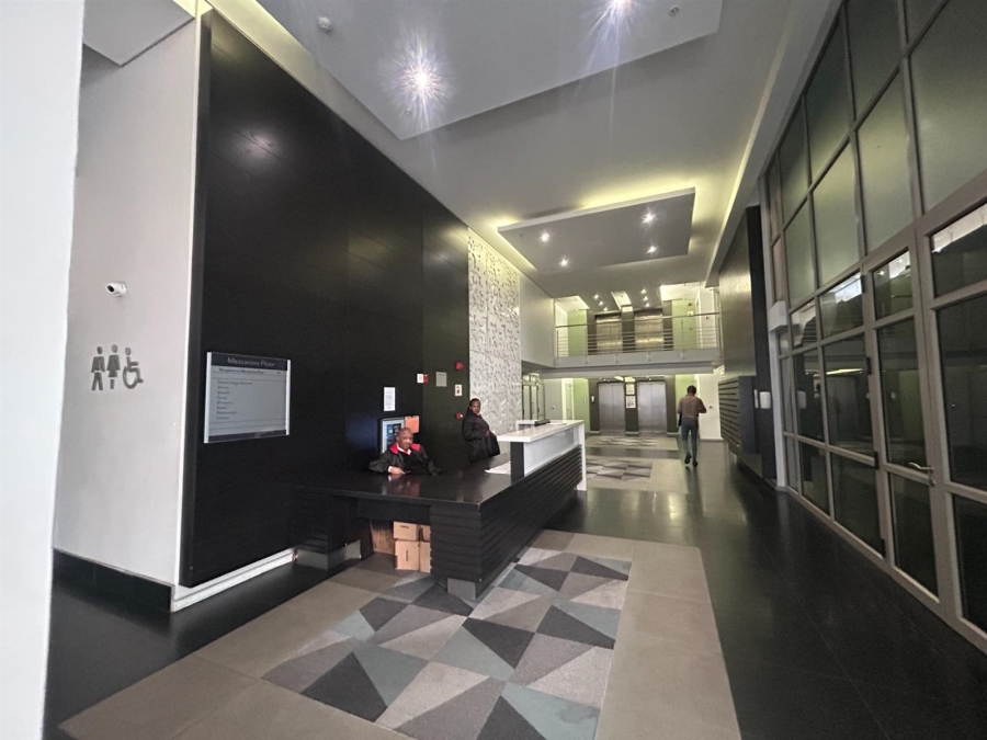 To Let Commercial Property for Rent in Woodstock Western Cape